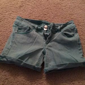 NWOT Mint denim shorts